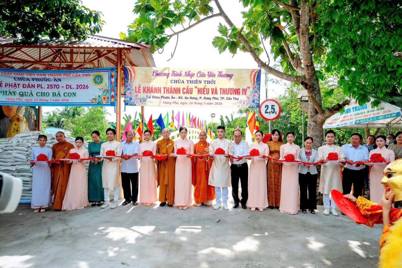 //www.mattrancantho.vn/files/images/1.%20KT%20C%E1%BA%A7u%20A%20Ch%C3%ADnh%20c%E1%BA%AFt%20b%C4%83ng.jpg