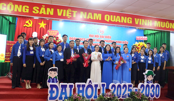 //www.mattrancantho.vn/files/images/2025/C%C3%81C%20TCCTXH/anhdhnk.png