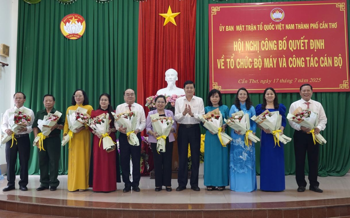 //www.mattrancantho.vn/files/images/2025/C%E1%BA%A5p%20TP/2025_18_7_tintuc.JPG