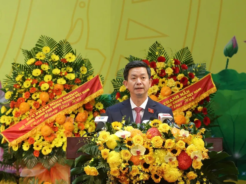//www.mattrancantho.vn/files/images/2025/DH%20DANG/LEQUANGTUNG.jpg